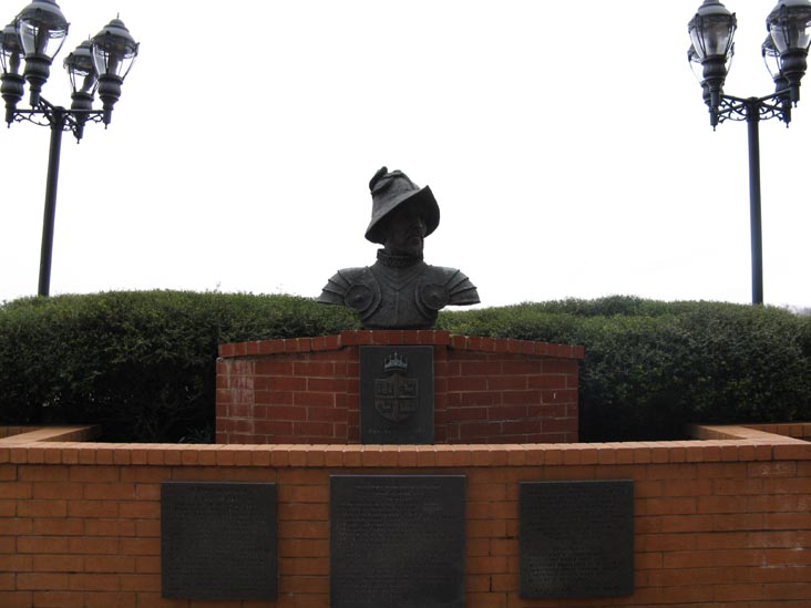 Hernando De Soto Memorial, Savannah Marriott Riverfront, 100 General McIntosh Boulevard, Savannah, Georgia
