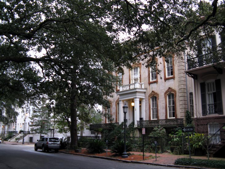 3 West Gordon Street, Monterey Square, Savannah, Georgia