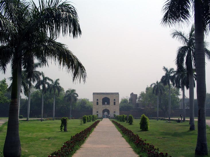 Gate, Humayun's Tomb, South Delhi, India