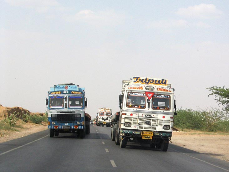 Tata Lorry, National Highway No. 8, Rajasthan, India
