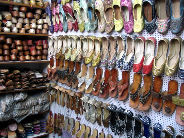 Shoes, Fashion Nagra Shoe Store, Shop No. 143, Chandi Ki Taksal, Jaipur, Rajasthan, India