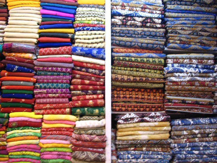 Harinarayan Nathulal, Shop No. 326, Tripolia Bazar, Jaipur, Rajasthan, India
