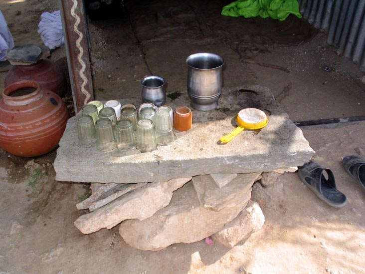 Roadside Tea Stand Between Nasirabad And Mangliawas, Rajasthan, India