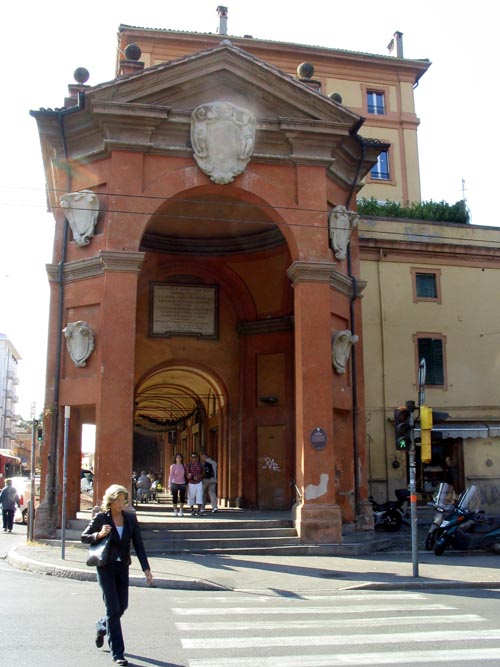 Arco Bonaccorsi, Via Saragozza, Bologna, Emilia-Romagna, Italy