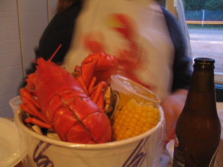 Clambake, Atlantic Seafood Fish Market, 125 Main Street, Center Moriches, New York