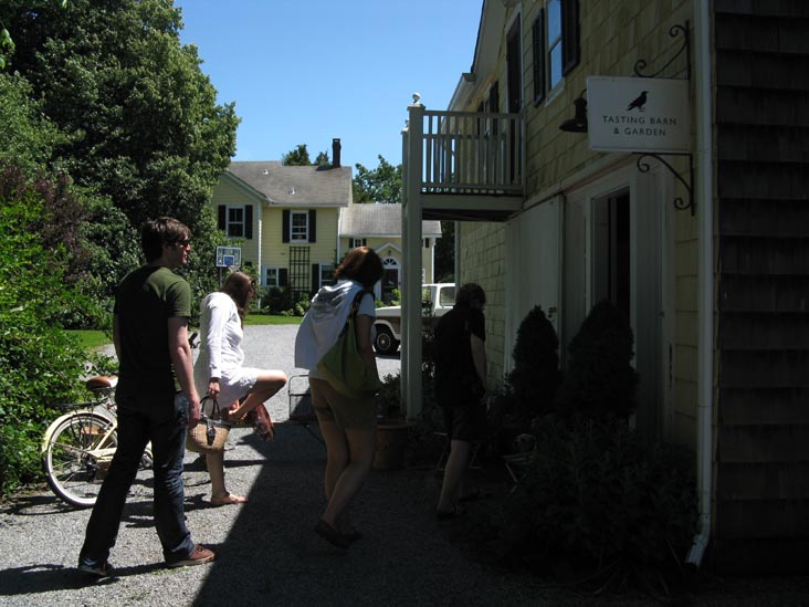 Tasting Barn, Croteaux Vineyards, 1450 South Harbor Road, Southold, New York, July 4, 2009