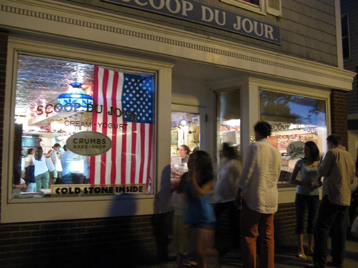 Scoop Du Jour, 35 Newtown Lane, East Hampton, New York
