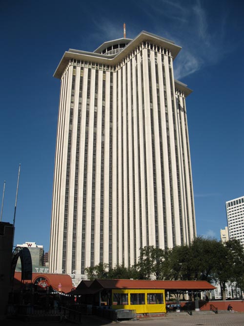World Trade Center of New Orleans, 2 Canal Street, New Orleans, Louisiana