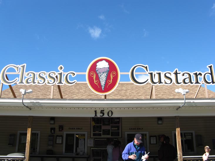 Classic Custard, 150 US Route 1, Freeport, Maine