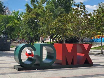 Jardín Pushkin, Colonia Roma, Mexico City/Ciudad de México, Mexico, August 10, 2021
