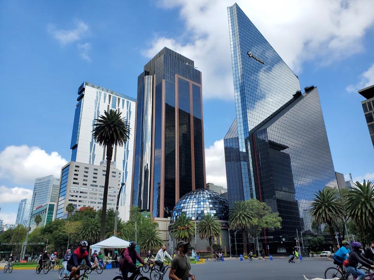 Glorieta de la Palma, Paseo de la Reforma, Mexico City/Ciudad de México, Mexico, August 15, 2021