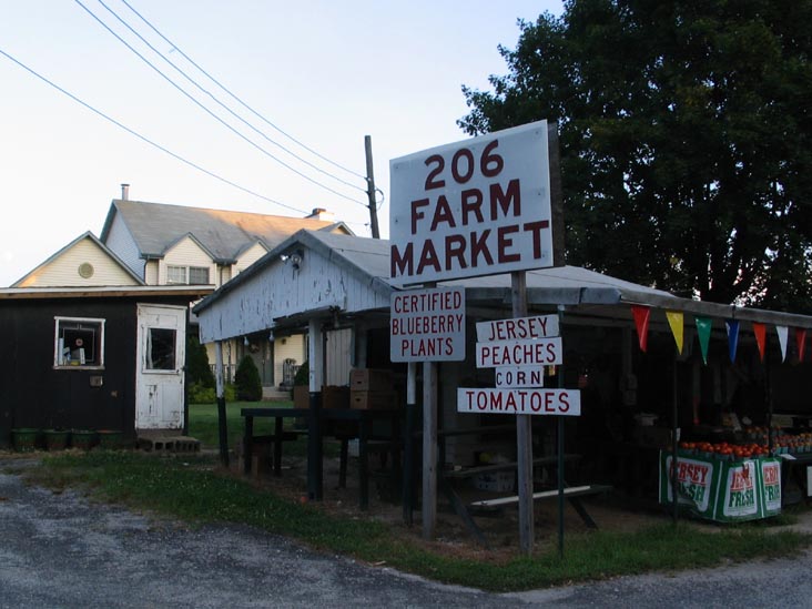 Route 206 Farm Market & Nursery, 196 Route 206, Hammonton, New Jersey