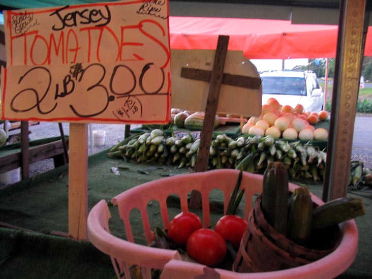 Tomatoes, Corn Stop Farm Market, Route 206 at Litecky Drive, Burlington County, New Jersey
