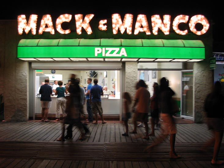 Mack & Manco Pizza, 9th Street and Boardwalk, Ocean City, New Jersey, August 27, 2005