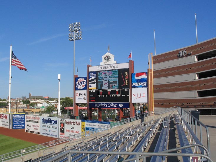 Outfield Scoreboard, Riverfront Stadium, 450 Broad Street, Newark, New Jersey