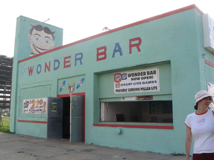 Wonderbar, 1213 Ocean Avenue, Asbury Park, New Jersey, September 4, 2004