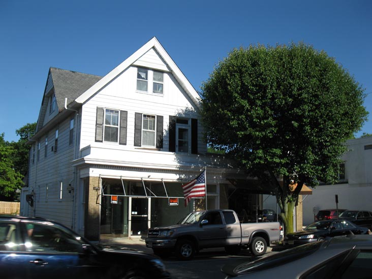 East Side of 3rd Avenue Between Jersey Avenue and Washington Avenue, Spring Lake, New Jersey