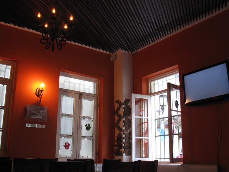 1903 Restaurante & Bar, Calle Primera, San Felipe, Panama City, Panama, July 3, 2010