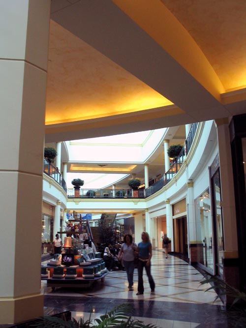 Plaza Lower Level, King of Prussia Mall, 160 North Gulph Road, King of Prussia, Pennsylvania