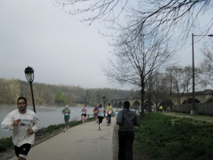 City 6 5K Charity Run, Kelly Drive, Fairmount Park, Philadelphia, Pennsylvania, April 3, 2010