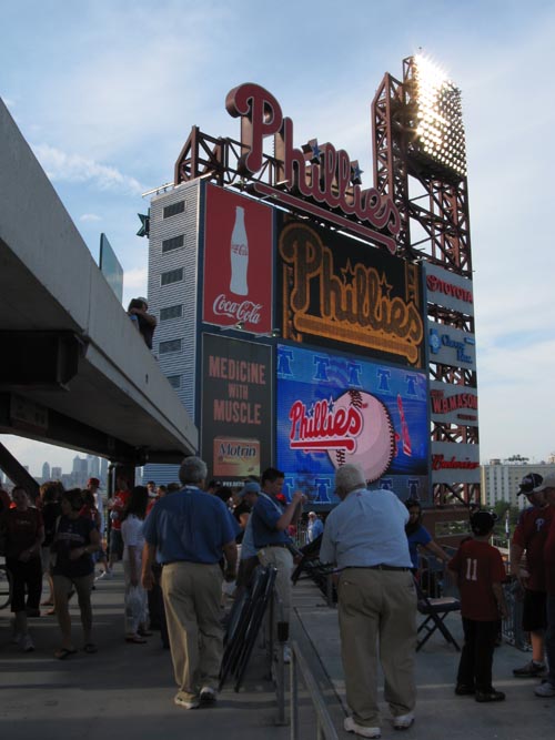 Scoreboard, Philadelphia Phillies vs. Atlanta Braves, Citizens Bank Park, Philadelphia, Pennsylvania, May 9, 2009