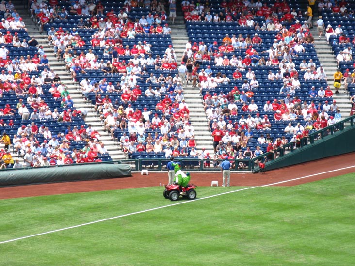 Phille Phanatic, Philadelphia Phillies vs. Arizona Diamondbacks, Citizens Bank Park, Philadelphia, Pennsylvania, July 13, 2008