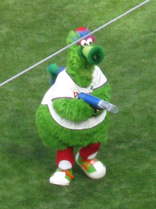 Phillie Phanatic T-Shirt Shoot, Philadelphia Phillies vs. Atlanta Braves, Citizens Bank Park, Philadelphia, Pennsylvania, May 9, 2009