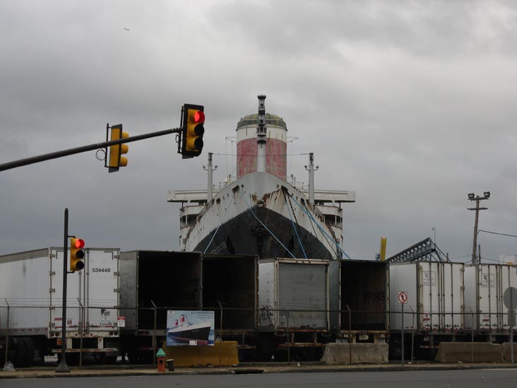 S.S. United States, Pier 82, Philadelphia, Pennsylvania, October 31, 2009