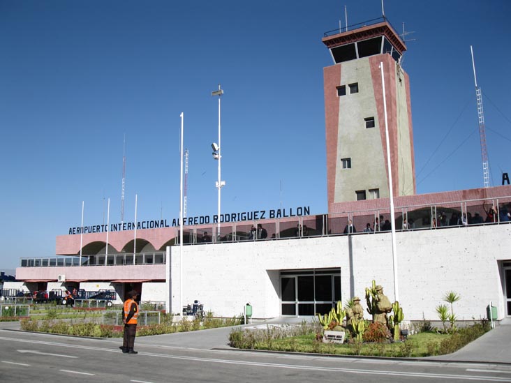 Aeropuerto Internacional Alférez Alfredo Rodríguez Ballón/Rodríguez Ballón International Airport, Arequipa, Peru