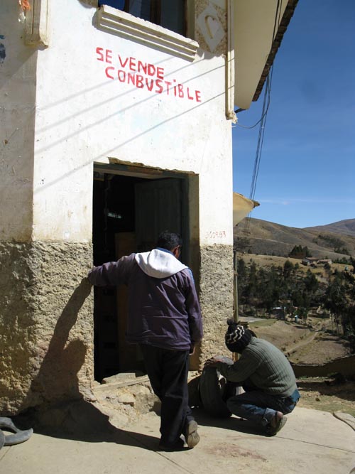 Llanteria/Tire Shop, Colquepata, Cusco Region, Peru
