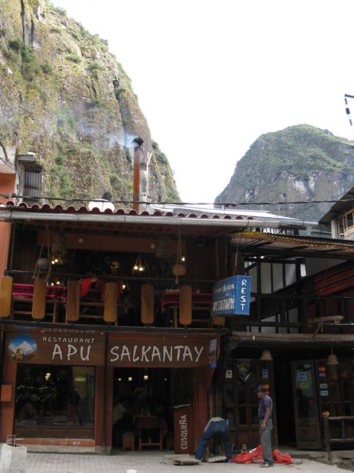 Apu Salkantay Restaurant Pizzeria, Avenida Imperio de Los Incas, 139, Aguas Calientes/Machupicchu Pueblo, Cusco Region, Peru