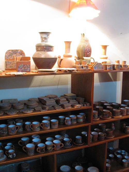 Shop, Ceramicas Valle Sagrado Studio, Chichubamba Community Tourism Project/Agroturismo Chichubamba, Urubamba, Cusco Region, Peru