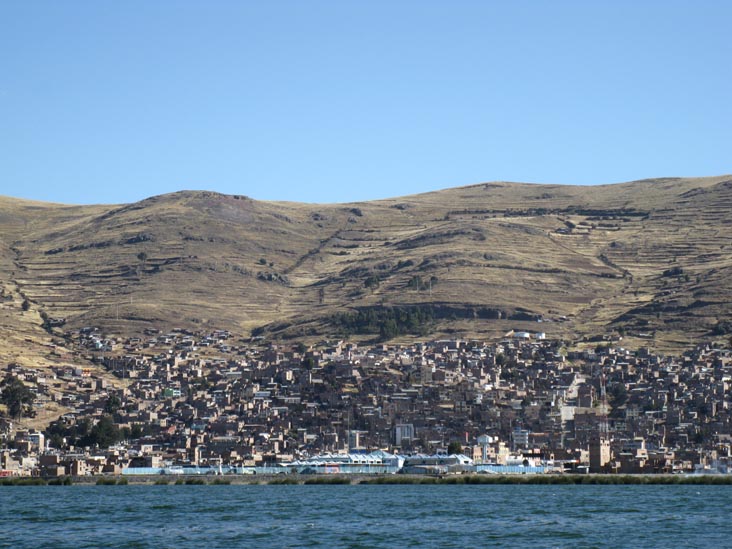 Puno From Puno Bay, Lake Titicaca/Lago Titicaca, Peru
