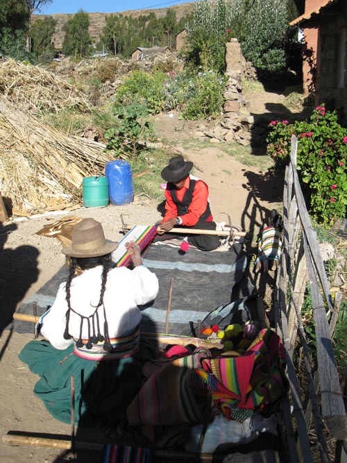 Weaving Demonstration, Amantaní Island, Lake Titicaca/Lago Titicaca, Peru