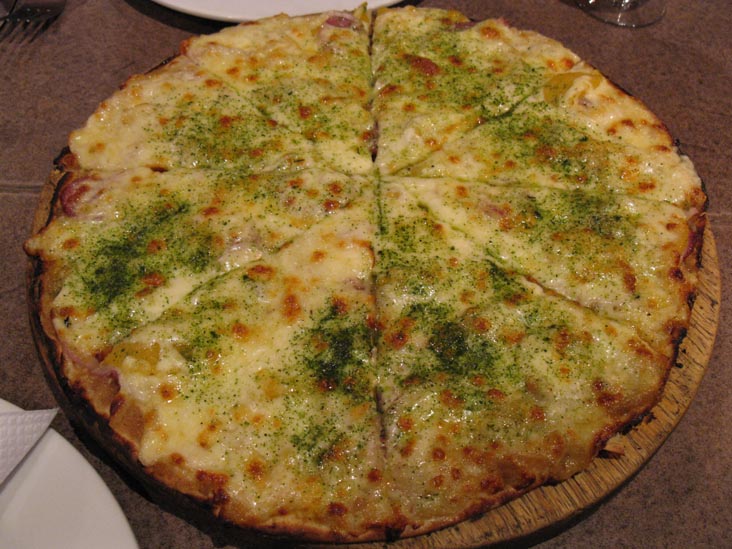 Alpaca Sausage Pizza, Ekeko's Restaurant, Jirón Lima, 355, Puno, Peru