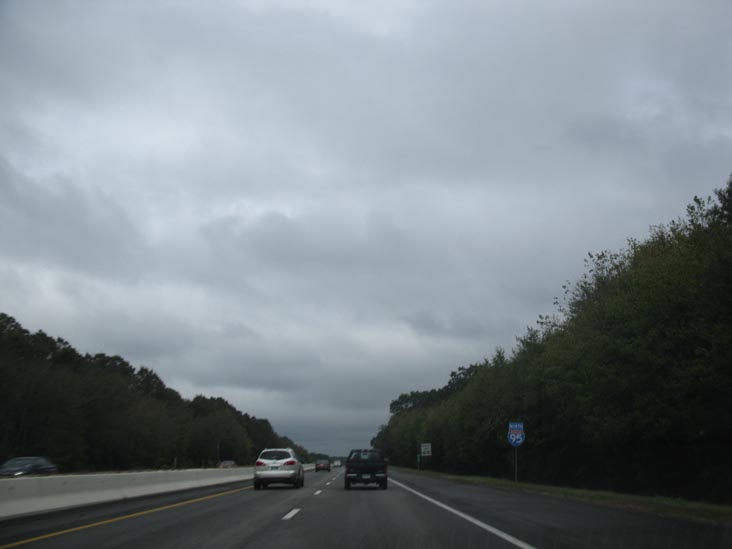 Northbound Interstate 95 Near Connecticut State Line, Rhode Island, October 1, 2011