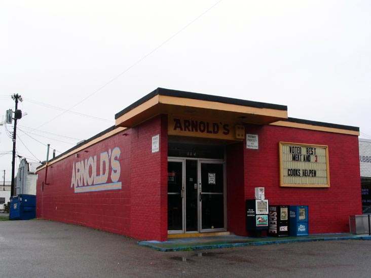 Arnold's Country Kitchen, 605 8th Avenue South, Nashville, Tennessee
