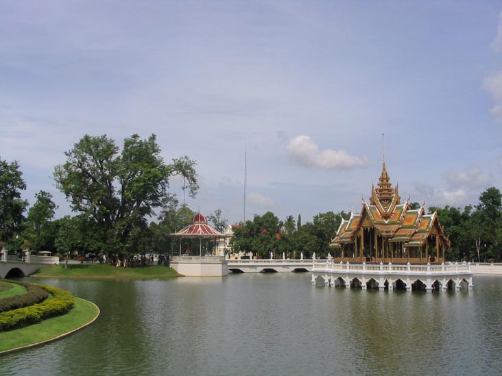 Phra Thinang Aisawan Thiphya-Art, Bang Pa-In Summer Palace, Ayutthaya, Thailand