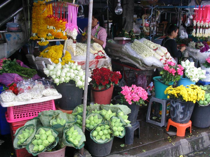 Flower Market Area, Ton Lamyai Market, Chiang Mai, Thailand