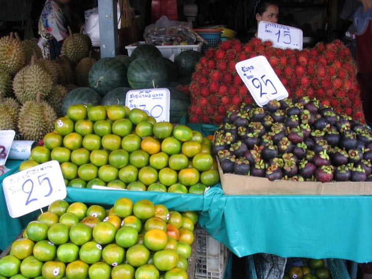 Fruit, Ton Lamyai Market, Chiang Mai, Thailand