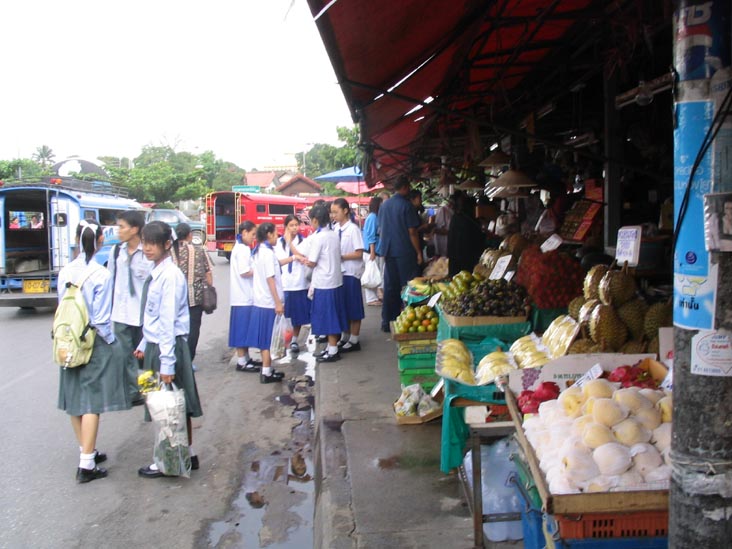 Fruit Market Area, Ton Lamyai Market, Chiang Mai, Thailand