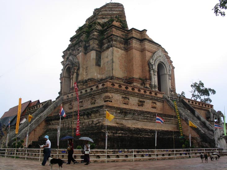 Wat Chedi Luang, Chiang Mai, Thailand