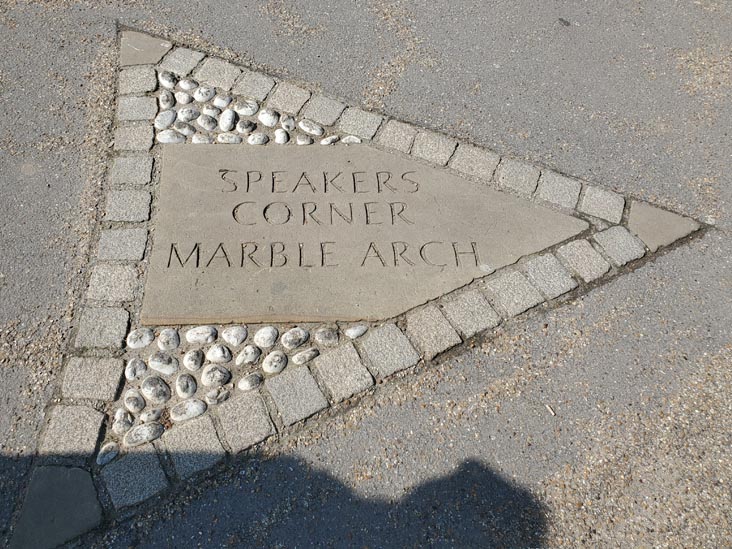 Direction Marker, Hyde Park, London, England, April 9, 2023