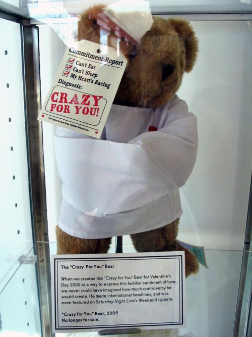 Crazy For You Bear, Vermont Teddy Bear Company, 6655 Shelburne Road, Shelburne, Vermont