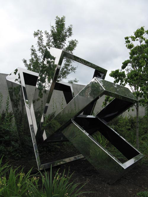 Perre's Ventaglio III, Olympic Sculpture Park, Belltown, Seattle, Washington