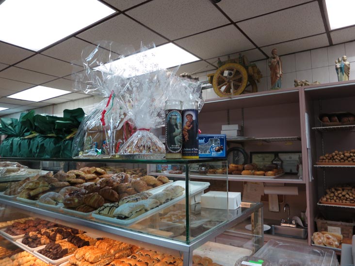 Rose & Joe's Italian Bakery, 22-40 31st Street, Astoria, Queens, January 15, 2013