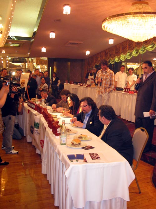 Burger Battle of the Boroughs, The Cuisine of Queens & Beyond Food & Wine Event, Grand Ballroom, Astoria World Manor, 25-22 Astoria Boulevard, Astoria, Queens, May 20, 2008