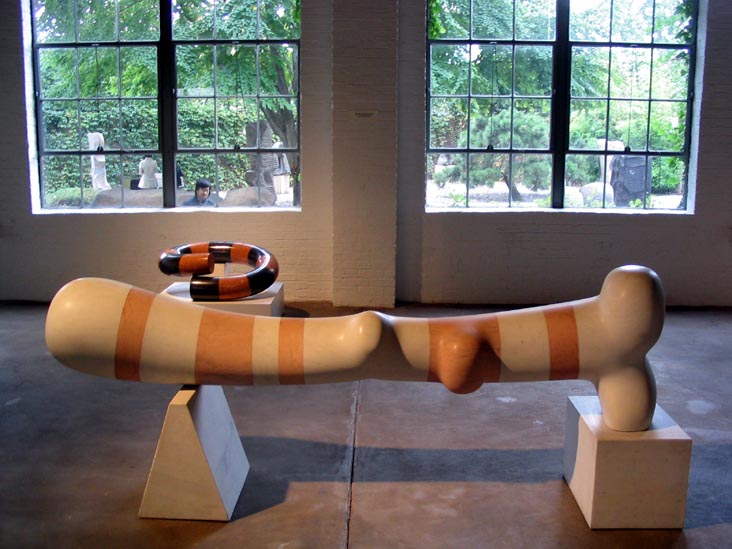 Isamu Noguchi Garden Museum, 9-01 33rd Road, Astoria, Queens, October 2, 2004