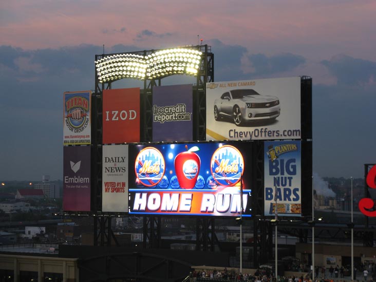 Mets Home Run, New York Mets vs. Philadelphia Phillies, Citi Field, Flushing Meadows Corona Park, Queens, May 7, 2009