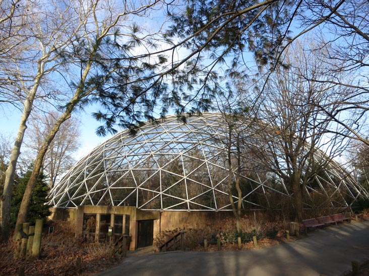 Aviary, Queens Zoo, 53-51 111th Street, Flushing Meadows Corona Park, Queens, January 20, 2013